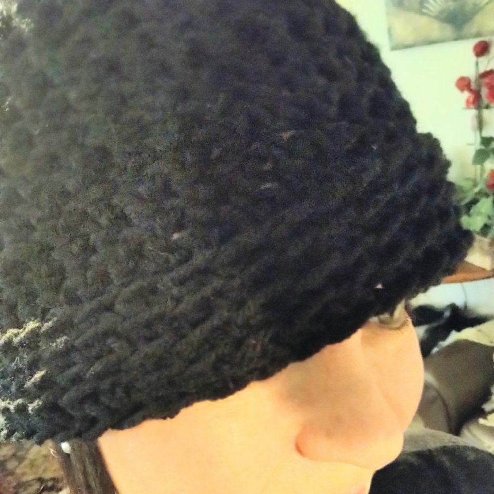Crystal's Hand crocheted hat beanie OS midnight black ladies S-L